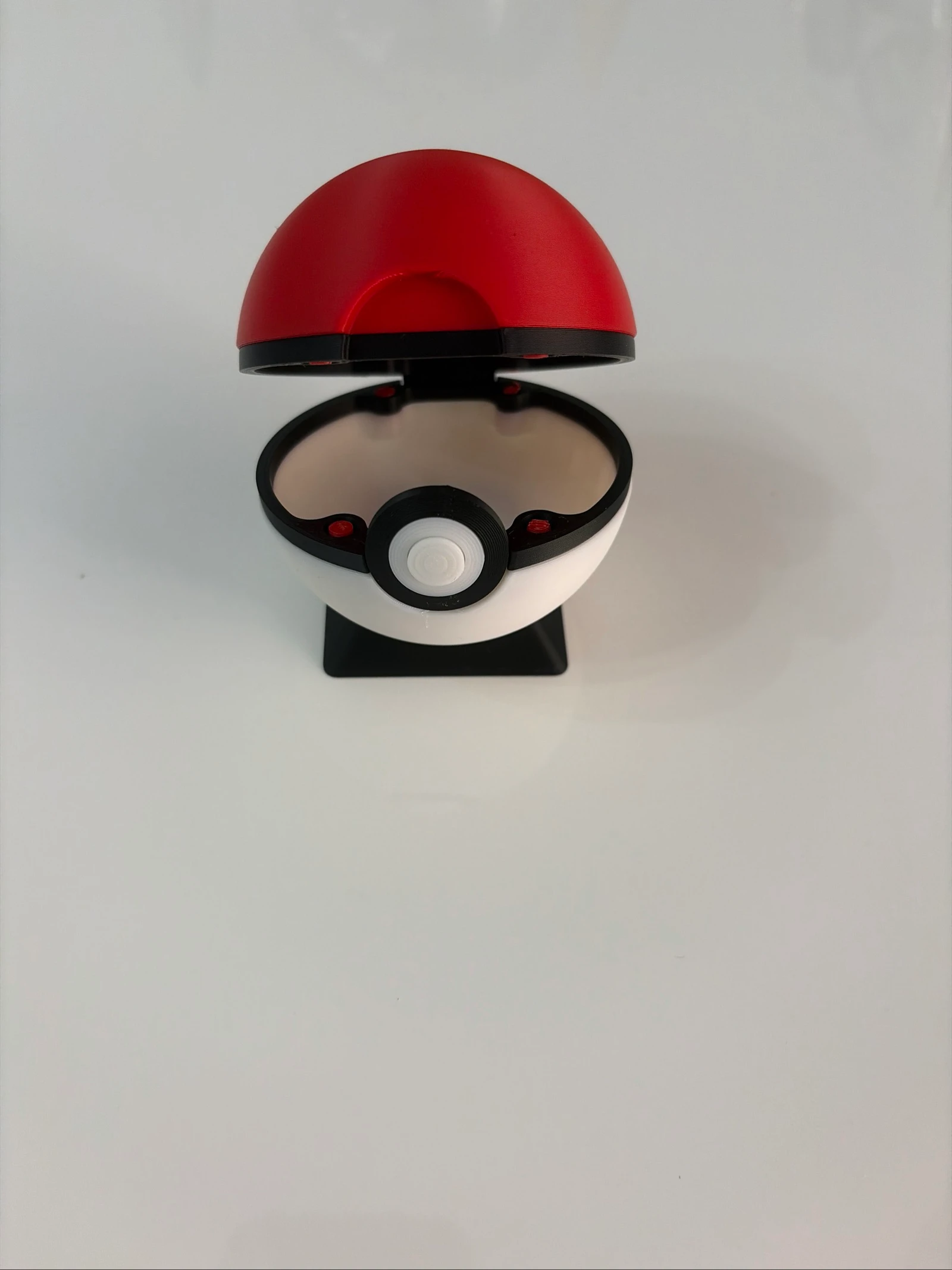 Pokéball Pokémon vermelho e branco 3D impresso – Abertura com suporte – pokemon – photo 2